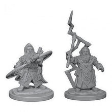 Load image into Gallery viewer, Pathfinder Deepcuts: Dwarf Male Sorcerer (5364951974050)
